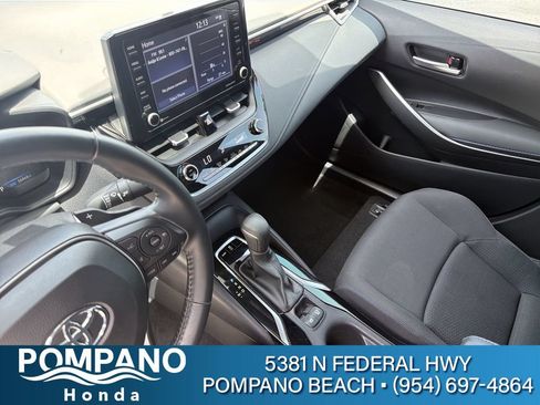Used 2022 Toyota Corolla SE FWD image 28