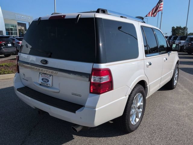 Used 2017 Ford Expedition Limited w/ Equipment Group 301A RWD image 4