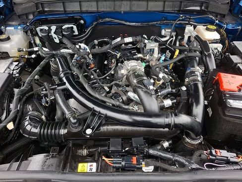 Used 2023 Ford Bronco Outer Banks AWD/4WD image 28