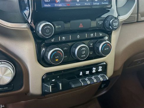 Used 2020 RAM 1500 Laramie image 18