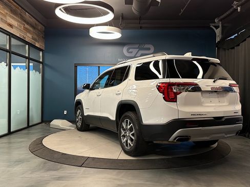 Used 2023 GMC Acadia SLT image 5