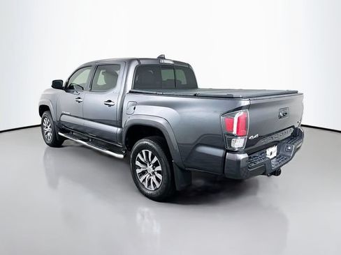Used 2021 Toyota Tacoma Limited AWD/4WD image 7