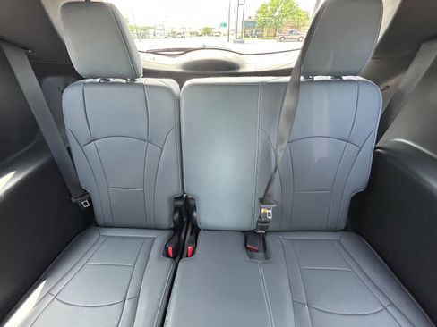 Used 2023 Buick Enclave Essence w/ Sport Touring Edition FWD image 30