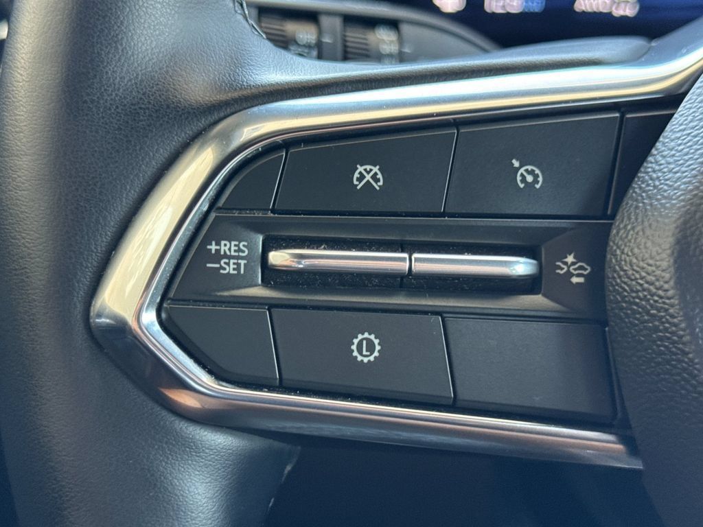 Used 2025 Chevrolet Equinox LT AWD/4WD image 27