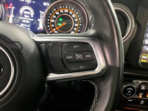 Used 2022 Jeep Wrangler Unlimited Sahara w/ Cold Weather Group image 24