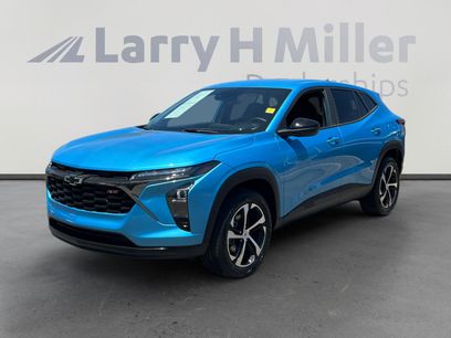 Used 2025 Chevrolet Trax RS
