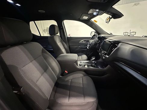Used 2023 Chevrolet Traverse LT AWD/4WD image 28