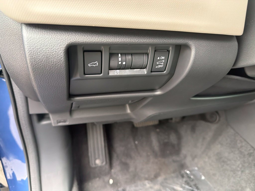 New 2026 Subaru Forester Premium AWD/4WD image 11