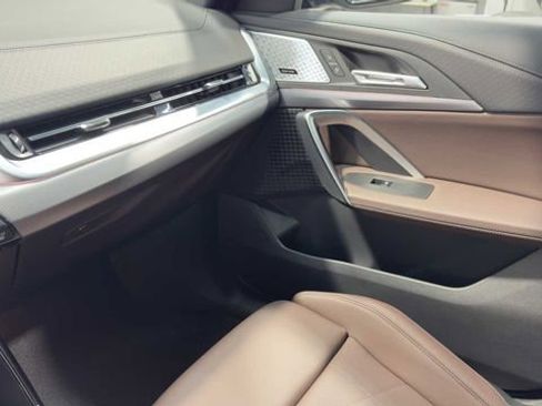 Used 2025 BMW X2 M35i image 28