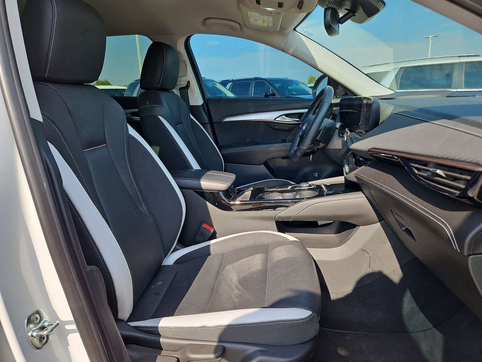 Used 2024 Buick Envision Sport Touring AWD/4WD image 20