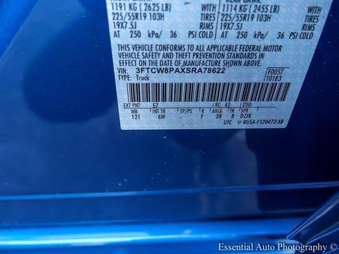 Used 2025 Ford Maverick Lobo image 36