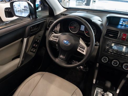 Used 2015 Subaru Forester 2.5i Premium w/ Protection Package #1 AWD/4WD image 10