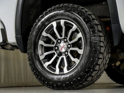 Used 2023 GMC Sierra 1500 AT4 image 53