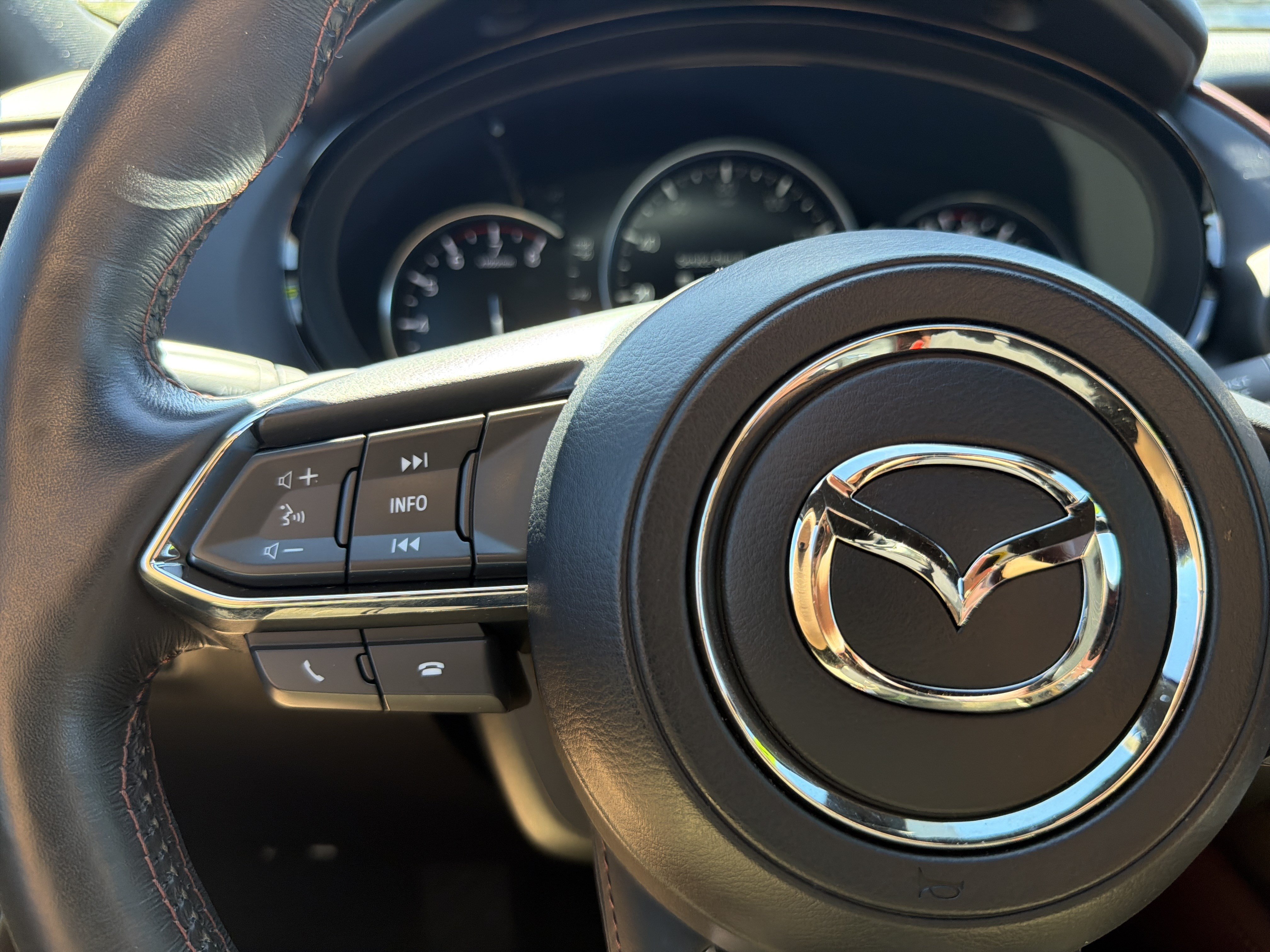Used 2019 MAZDA CX-9 Signature AWD/4WD image 9