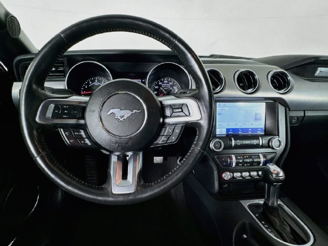 Used 2022 Ford Mustang Premium RWD image 10