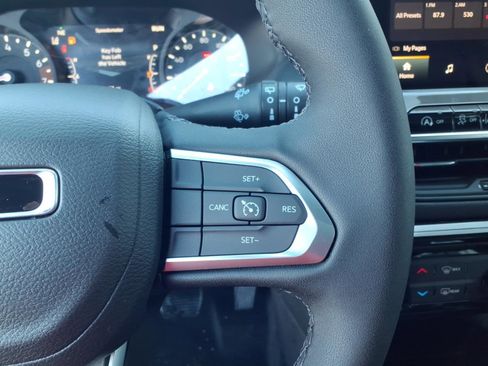 New 2026 Jeep Compass Latitude image 27