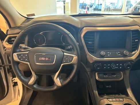 Used 2023 GMC Acadia Denali image 32