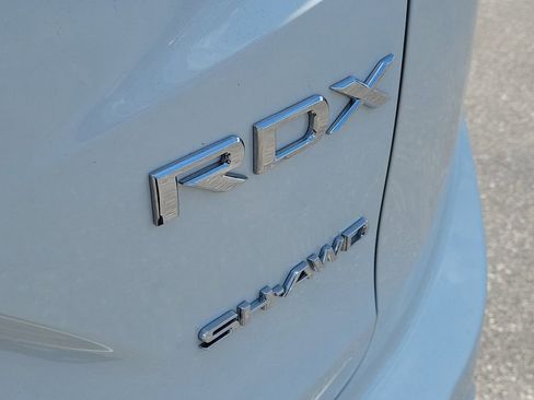 Used 2025 Acura RDX SH-AWD image 5