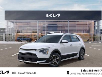 New 2025 Kia Niro EX