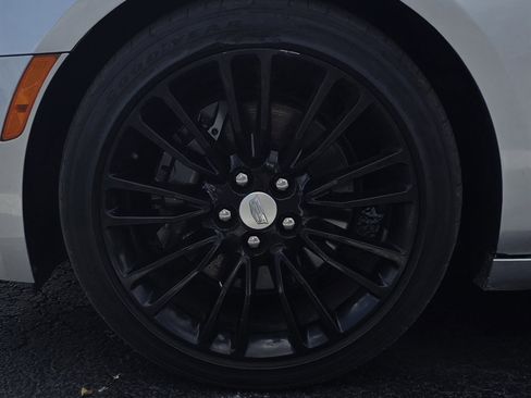 Used 2013 Cadillac XTS Platinum image 38