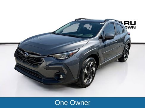 Certified 2025 Subaru Crosstrek 2.5i Limited w/ Crosstrek Mirror Package image 3