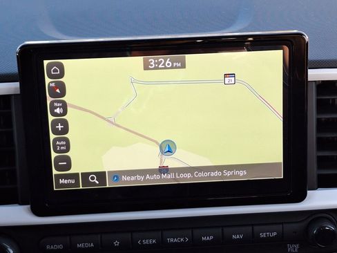 Used 2024 Hyundai Venue Limited image 22