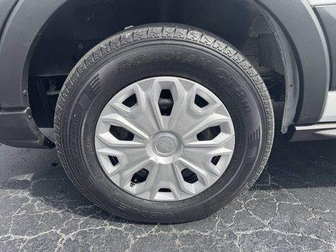 Used 2016 Ford Transit 350 XLT RWD image 12