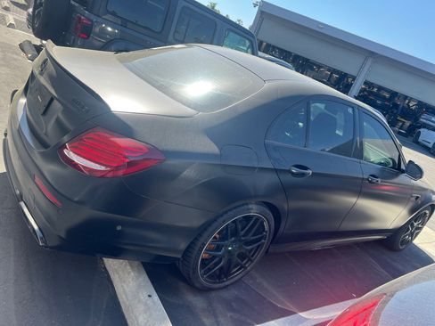 Used 2019 Mercedes-Benz E 63 AMG S image 3