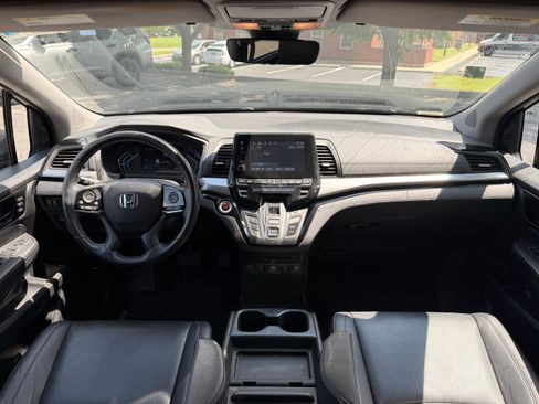 Used 2021 Honda Odyssey Touring image 16
