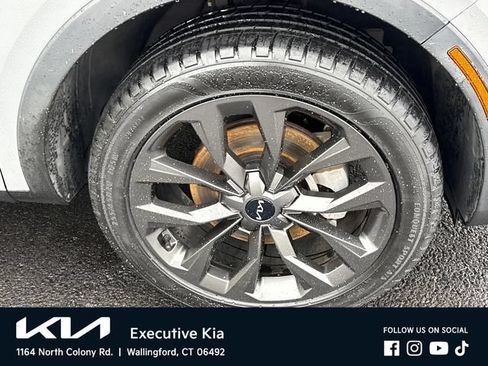 Certified 2022 Kia Sorento SX Prestige AWD/4WD image 7