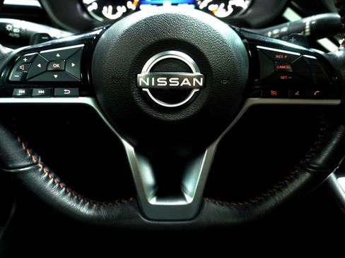 Used 2023 Nissan Altima 2.5 SR w/ SR Premium Package AWD/4WD image 16