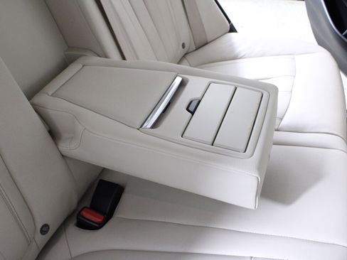 Used 2016 BMW X5 xDrive35i image 16