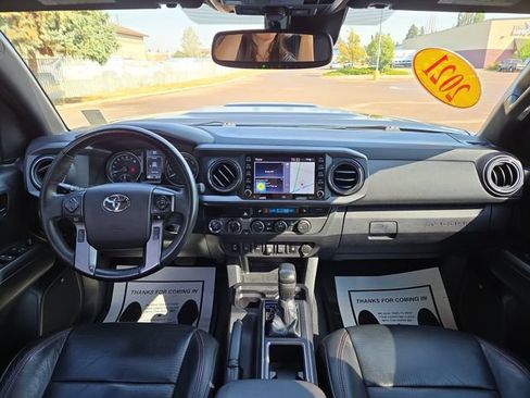 Used 2021 Toyota Tacoma TRD Pro AWD/4WD image 3