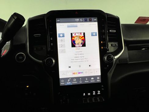 Used 2025 RAM 2500 Big Horn image 16