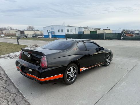 Used 2005 Chevrolet Monte Carlo SS image 4