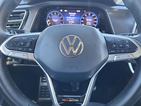 Used 2024 Volkswagen Atlas Peak Edition SE image 15
