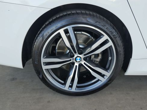 Used 2017 BMW 750i RWD image 8