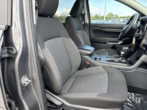 Used 2025 Ford Ranger XLT RWD image 19