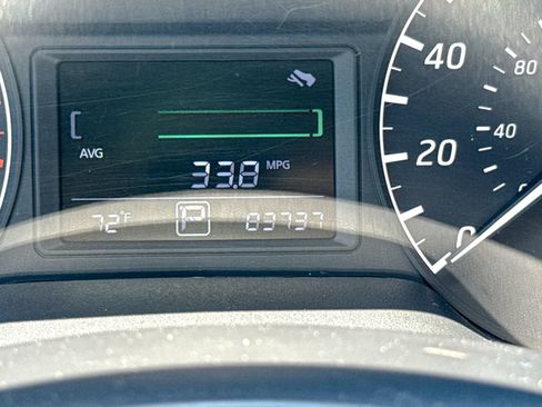 Used 2016 Nissan Sentra S FWD image 42