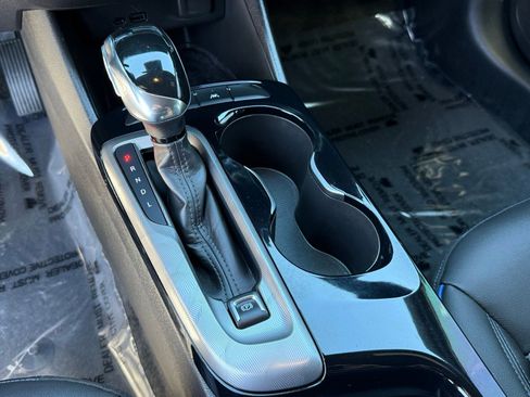 Used 2024 Buick Envista Sport Touring image 26