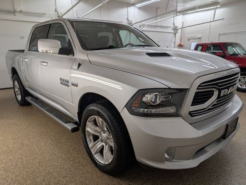 Used 2018 RAM 1500 Sport w/ Sport Premium Group AWD/4WD image 4