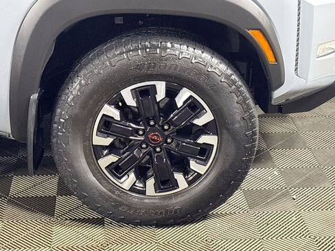 Used 2023 Nissan Frontier PRO-4X w/ Pro Convenience Package AWD/4WD image 23