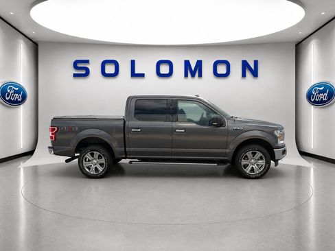 Used 2020 Ford F150 XLT w/ Equipment Group 302A Luxury AWD/4WD image 4