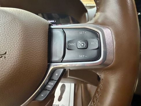 Used 2021 RAM 1500 Laramie AWD/4WD image 26