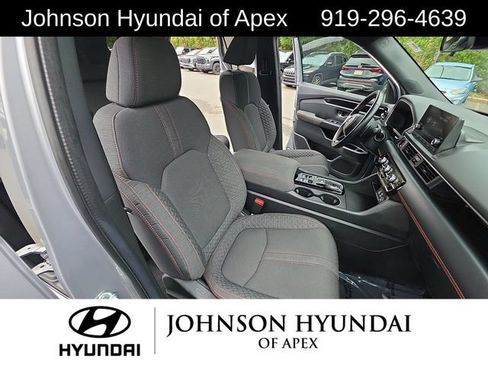 Used 2024 Honda Pilot Sport image 20