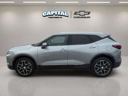 Used 2023 Chevrolet Blazer Premier w/ Enhanced Convenience Package image 2