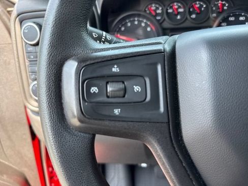 Used 2021 Chevrolet Silverado 1500 Custom AWD/4WD image 22