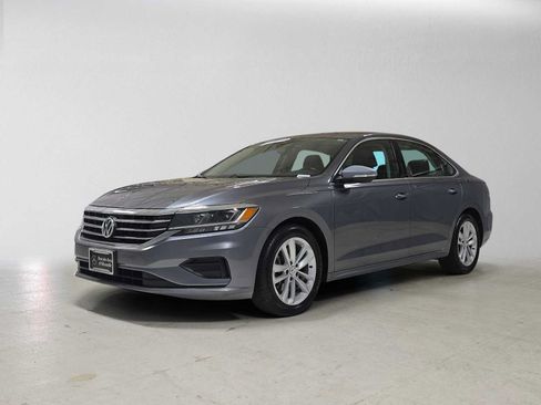 Used 2020 Volkswagen Passat 2.0T SE FWD image 7