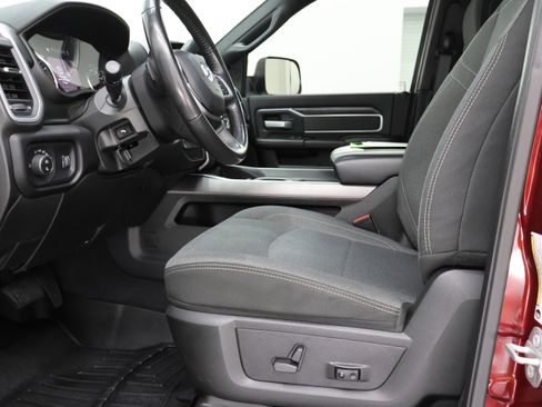 Used 2022 RAM 2500 Big Horn w/ Night Edition AWD/4WD image 8
