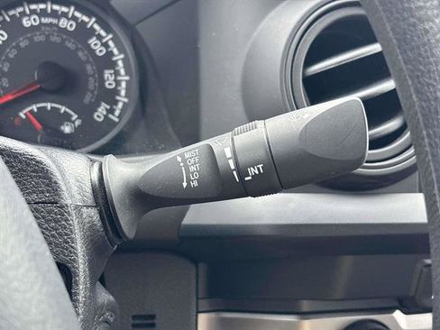 Used 2023 Toyota Tacoma SR AWD/4WD image 23
